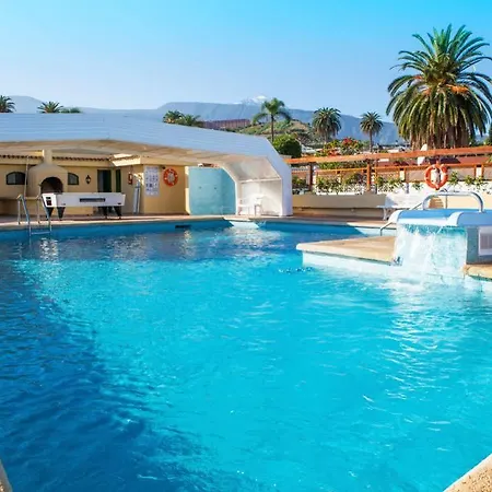 Perla Tenerife 拉克鲁斯